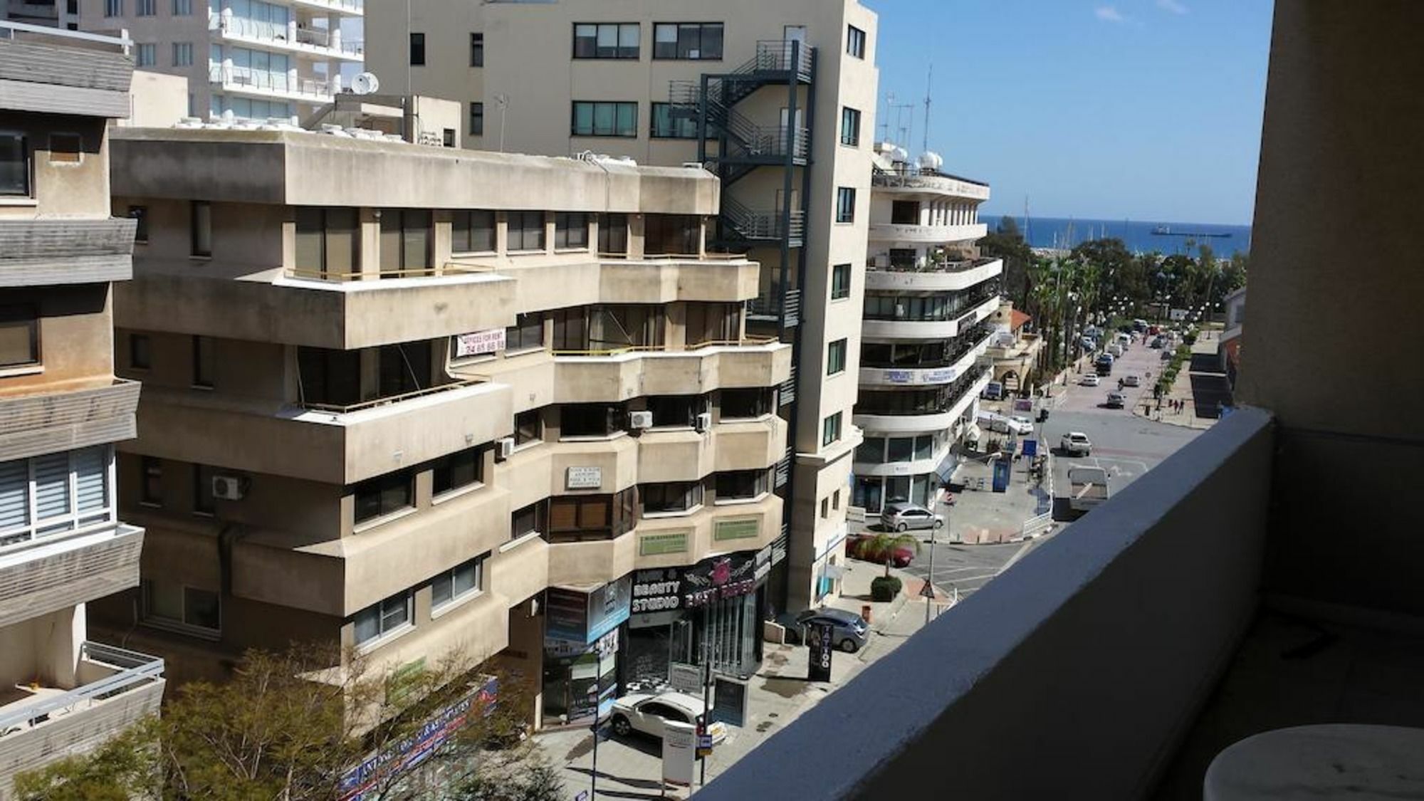 Francis Apartments Larnaca Exterior foto